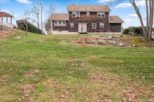 44 McNair Dr, Mahopac, NY 10541 - Photo 28