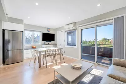 2004 Montauk Highway #2011, Amagansett, NY 11930 - Photo 8