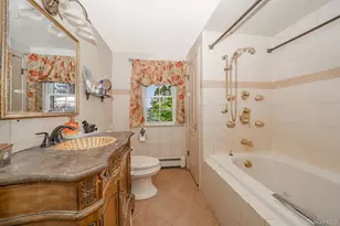 1427 Washington Ave, Seaford, NY 11783 - Photo 18