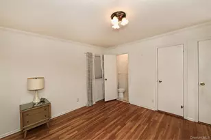 1483 Crown St, Wantagh, NY 11793 - Photo 16