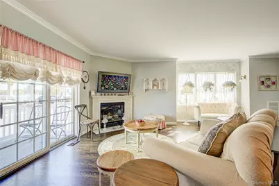 168-03 Powells Cove Boulevard #13, Whitestone, NY 11357 - Photo 12