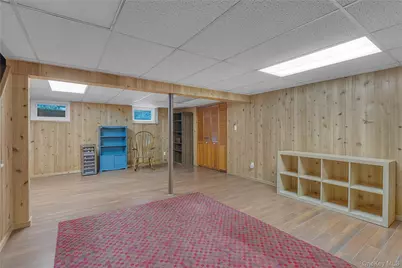 60 Oak Street, Smithtown, NY 11787 - Photo 18