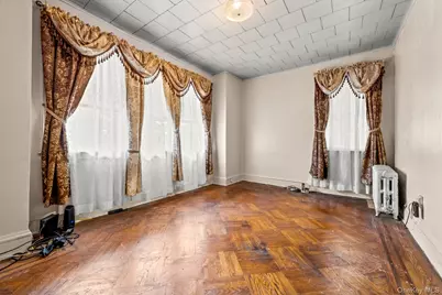 13305 107th Avenue, Richmond Hill, NY 11419 - Photo 4