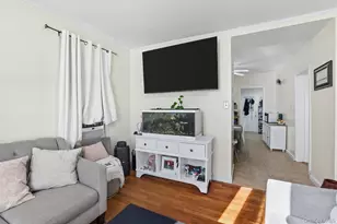 261 Edwards Pl, Yonkers, NY 10703 - Photo 16