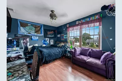 80 Fairview Avenue, East Meadow, NY 11554 - Photo 26