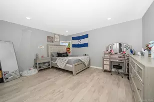 28 Riverside Ave, Amityville, NY 11701 - Photo 22