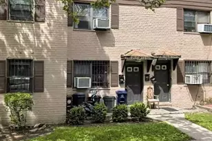 71-38 147th St, Kew Gardens, NY 11367 - Photo 1