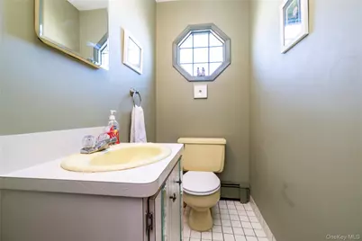 580 E Pine Street, Long Beach, NY 11561 - Photo 16