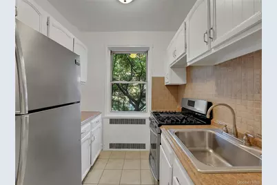 764 Palmer Road #1B, Bronxville, NY 10708 - Photo 10