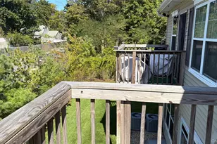 164 Ashley Ct, Central Islip, NY 11722 - Photo 22