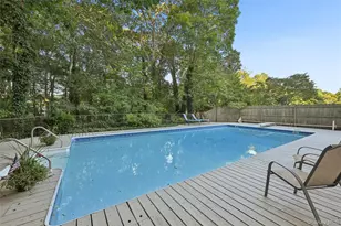 1420 Laurelwood Dr, Laurel, NY 11948 - Photo 22