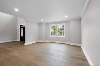 80 Washington Boulevard, Commack, NY 11725 - Photo 6