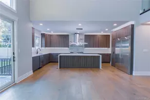 80 Washington Blvd, Commack, NY 11725 - Photo 10