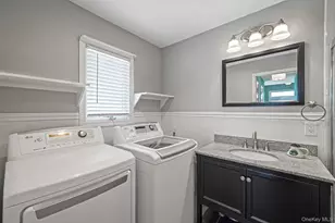 7 Grandview Dr, Shirley, NY 11967 - Photo 16