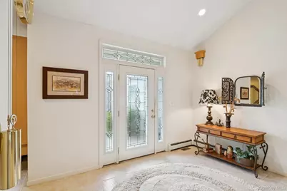 103 Rivendell Court, Melville, NY 11747 - Photo 4