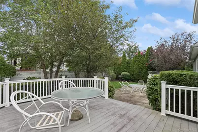 103 Rivendell Court, Melville, NY 11747 - Photo 34