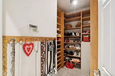 103 Rivendell Court, Melville, NY 11747 - Photo 24