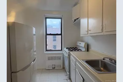 108-49 63rd Avenue #6H, Forest Hills, NY 11375 - Photo 2