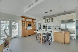 19 Dune Road Rd, East Quogue, NY 11942 - Photo 10