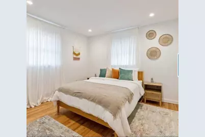 1 Dogwood, Sag Harbor, NY 11963 - Photo 6