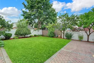 83-44 247th St, Bellerose, NY 11426 - Photo 26