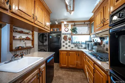 53 Tyrrel Road, Pleasant Valley, NY 12569 - Photo 16