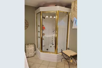 176 Avondale Drive, Centereach, NY 11720 - Photo 18