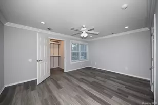 138 Overlook Dr, Farmingville, NY 11738 - Photo 14