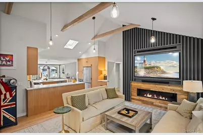 7 Sims Avenue, Sag Harbor, NY 11963 - Photo 12