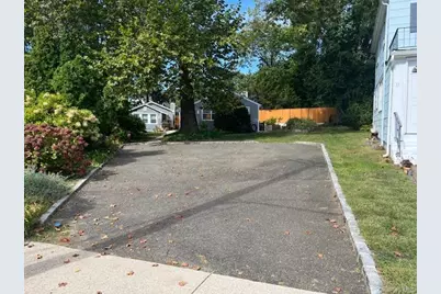 23 West Drive, Port Washington, NY 11050 - Photo 16