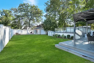 9 Pine Lane, Valley Stream, NY 11581 - Photo 10