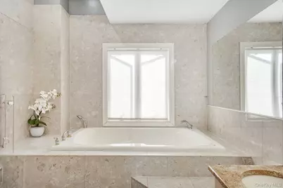 9 Pine Lane, Valley Stream, NY 11581 - Photo 34