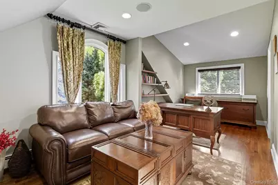 10 Hollise Court, Centerport, NY 11721 - Photo 30