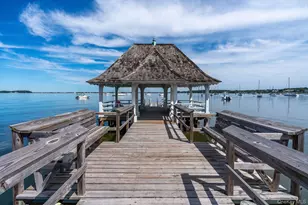 10 Hollise Ct, Centerport, NY 11721 - Photo 42