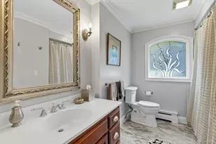 10 Hollise Ct, Centerport, NY 11721 - Photo 24