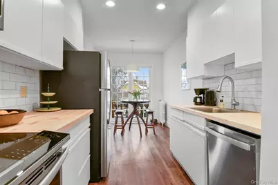 910 Stuart Avenue #2J, Mamaroneck, NY 10543 - Photo 8