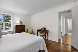 910 Stuart Ave, Mamaroneck, NY 10543 - Photo 26