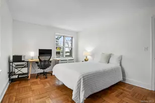 910 Stuart Ave, Mamaroneck, NY 10543 - Photo 22