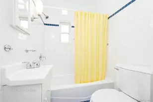 2536 Lurting Ave, Bronx, NY 10469 - Photo 18