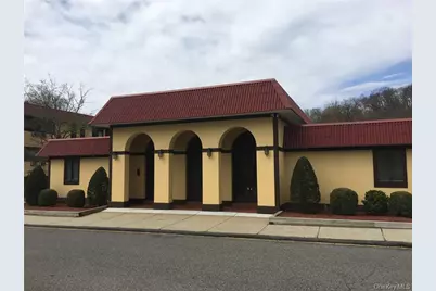 2 Granada Crescent #8, White Plains, NY 10603 - Photo 14