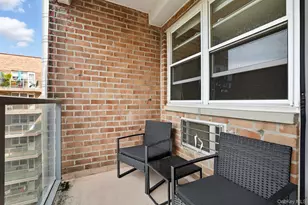 377 N Broadway, Yonkers, NY 10701 - Photo 14