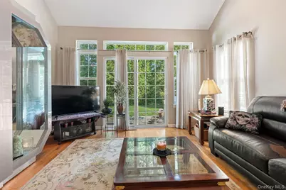 10 Gettysburg Drive, Port Jefferson Station, NY 11776 - Photo 12