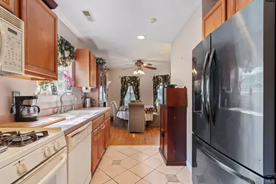 10 Gettysburg Drive, Port Jefferson Station, NY 11776 - Photo 6