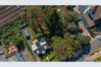 30 Claremont Place, Mount Vernon, NY 10553 - Photo 12