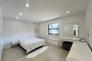 137-07 68th Dr, Flushing, NY 11367 - Photo 10