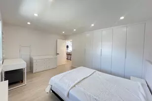 137-07 68th Dr, Flushing, NY 11367 - Photo 12