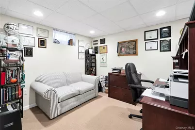 68 Churchill Lane, Smithtown, NY 11787 - Photo 22