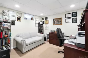 68 Churchill Ln, Smithtown, NY 11787 - Photo 22