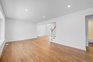 18 Oakdale Pl, Massapequa Park, NY 11762 - Photo 18