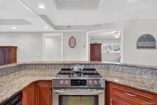 4 Marina Dr, Mahopac, NY 10541 - Photo 12